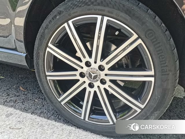 Mercedes-Benz V-class 2022 Темно-серый из Китая, фото 3