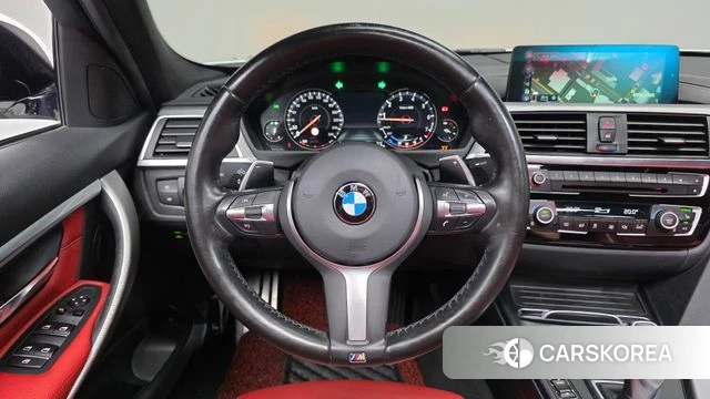 BMW 3 Series (F30) 2018 Белый из Кореи, фото 3