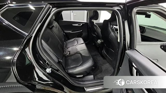 Kia EV6 2022 Черный из Кореи, фото 3