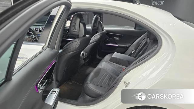 Mercedes-Benz C-Class W206 2022 Белый из Кореи, фото 3