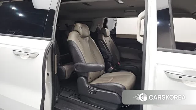 Kia The New Carnival 4th Generation 2024 Белый из Кореи, фото 3