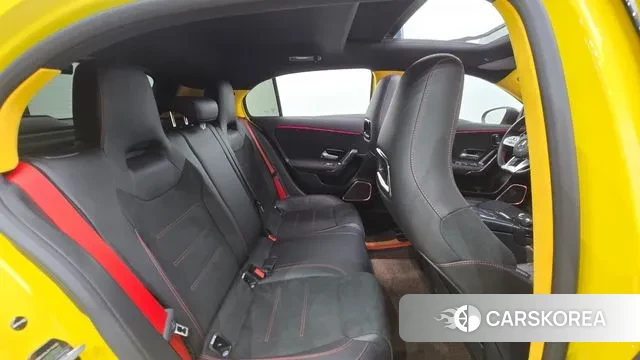 Mercedes-Benz A-Class W177 2020 Желтый из Кореи, фото 3