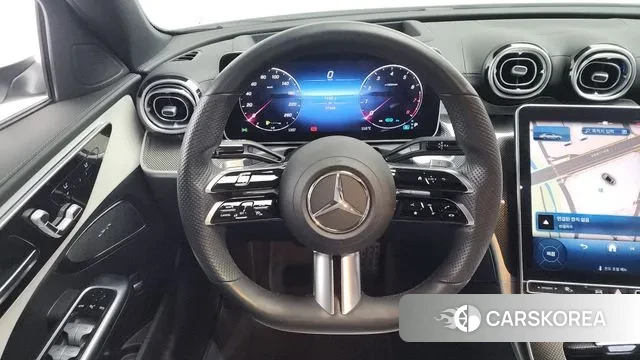 Mercedes-Benz C-Class W206 2022 Белый из Кореи, фото 3