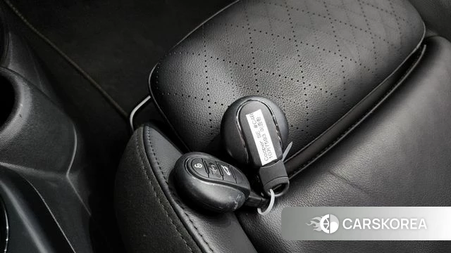 Mini Cooper Electric 2022 Черный из Кореи, фото 3