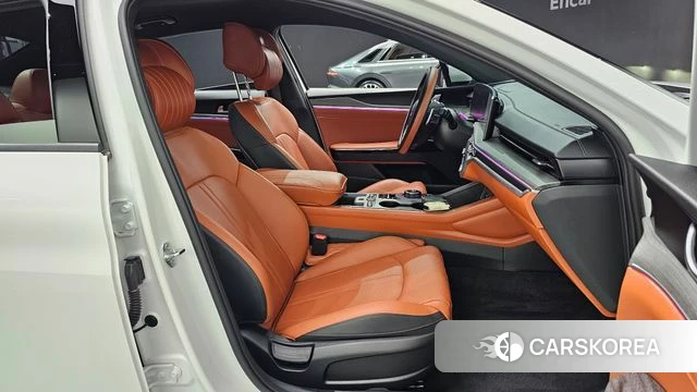 Kia The New K5 3rd generation 2024 Белый из Кореи, фото 3