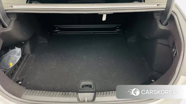 Mercedes-Benz E-Class W214 2024 Белый из Кореи, фото 3