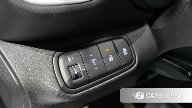Hyundai Venue 2025 Белый из Кореи, фото 3