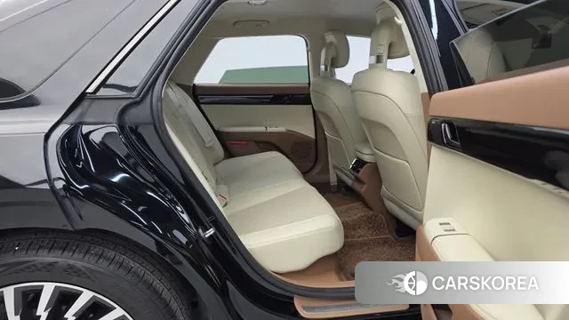 Hyundai Grandeur Hybrid (GN7) 2023 Черный из Кореи, фото 3