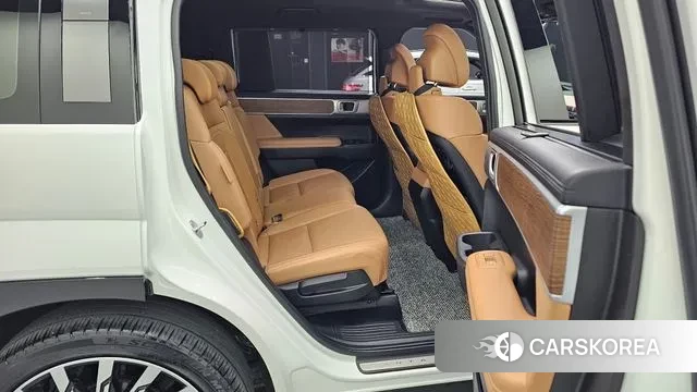 Hyundai Santa Fe (MX5) 2023 Белый из Кореи, фото 3