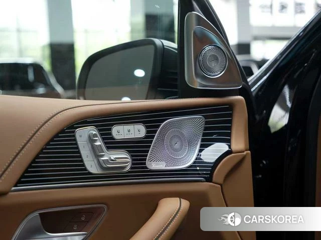 Mercedes-Benz Maybach GLS 2025 Черный из Китая, фото 3
