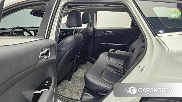 Kia Sportage 5th Generation 2022 Белый из Кореи, фото 3