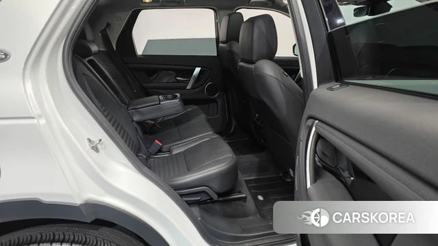 Land Rover Discovery Sports 2nd Generation 2023 Белый из Кореи, фото 3