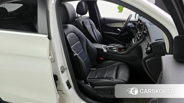 Mercedes-Benz GLC-Class X253 2018 Белый из Кореи, фото 3