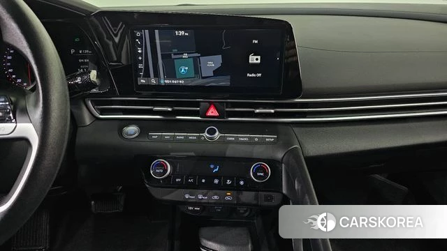 Hyundai Avante (CN7) 2022 Белый из Кореи, фото 3