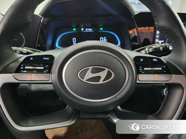 Hyundai The New Avante (CN7) 2023 Белый из Кореи, фото 3