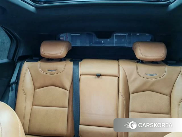 Cadillac XT4 2021 Белый из Китая, фото 3