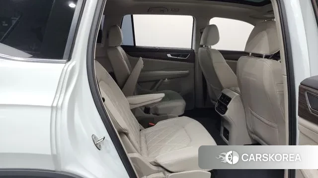 Volkswagen Atlas 2025 Белый из Кореи, фото 3