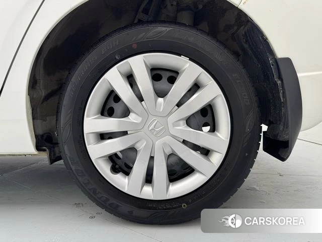 Honda Fit 2023 Белый из Китая, фото 3