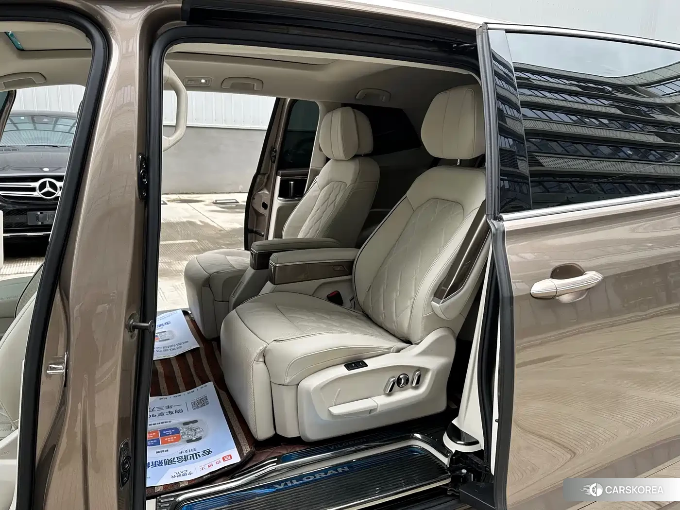 Volkswagen Viloran 2020 Champagne/brown из Китая, фото 3