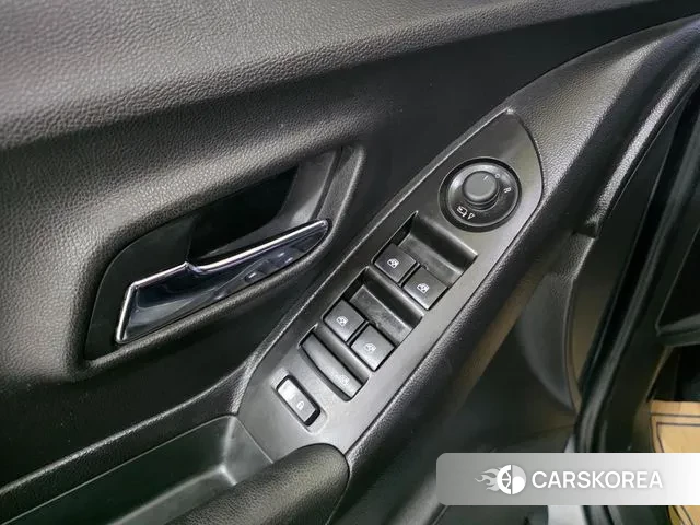 Chevrolet (GM Daewoo) The New Trax 2018 Серый из Кореи, фото 3