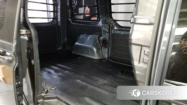 Hyundai Staria 2022 Серый из Кореи, фото 3