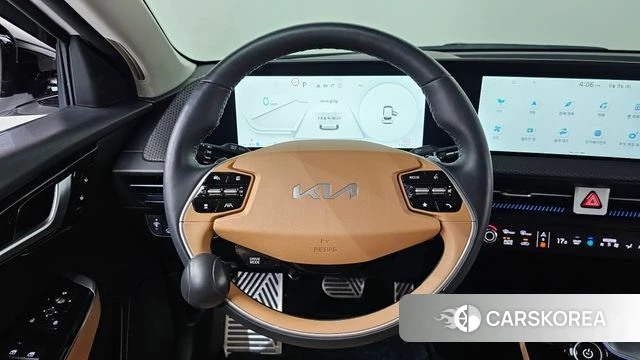 Kia EV6 2023 Белый из Кореи, фото 3