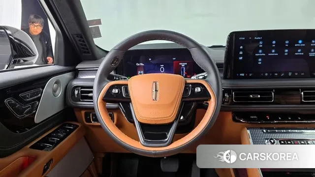 Lincoln Aviator 2nd generation 2025 Белый из Кореи, фото 3