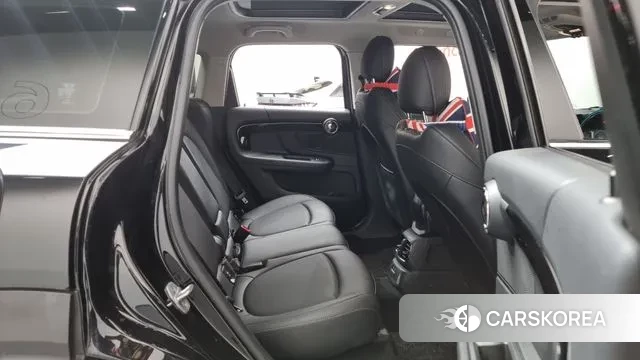 Mini Cooper Countryman 2023 Черный из Кореи, фото 3