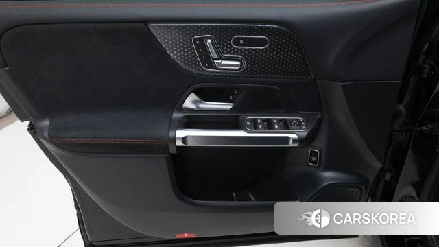 Mercedes-Benz GLB-Class X247 2025 Черный из Кореи, фото 3