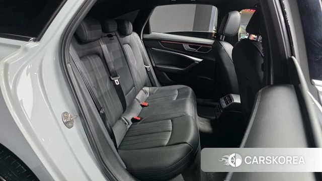 Audi A6 (C8) 2023 Белый из Кореи, фото 3