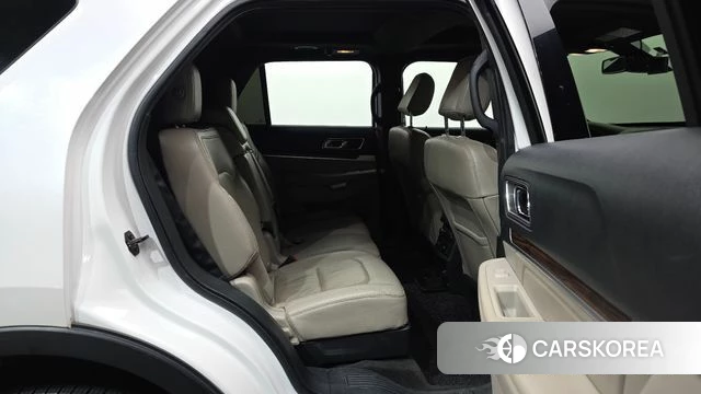 Ford Explorer 2018 Белый из Кореи, фото 3
