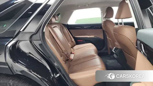 Hyundai Grandeur Hybrid (GN7) 2023 Черный из Кореи, фото 3