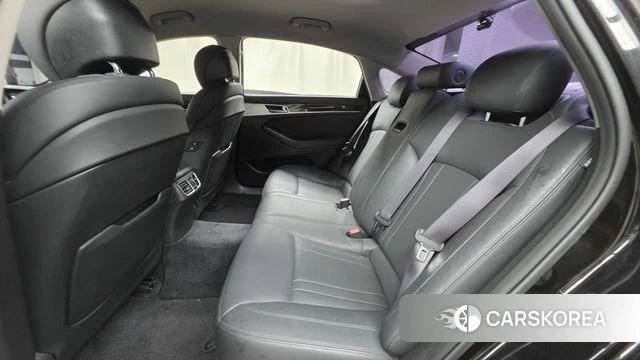 Genesis G80 2018 Черный из Кореи, фото 3