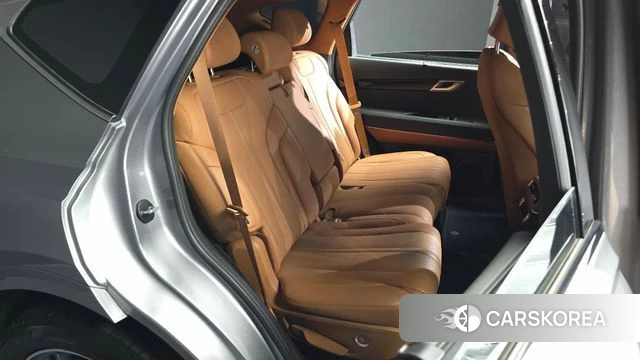 Genesis GV80 2024 Серебристо-серый из Кореи, фото 3