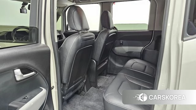 Kia The New Kia Ray 2023 Жемчужный цвет из Кореи, фото 3