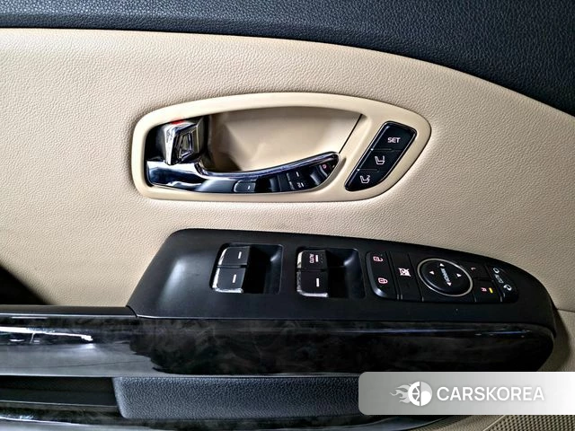Kia The New Carnival 2020 Черный из Кореи, фото 3