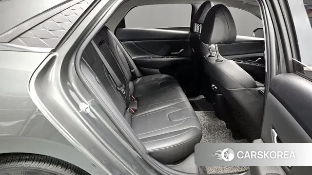 Hyundai The New Avante (CN7) 2023 Серый из Кореи, фото 3