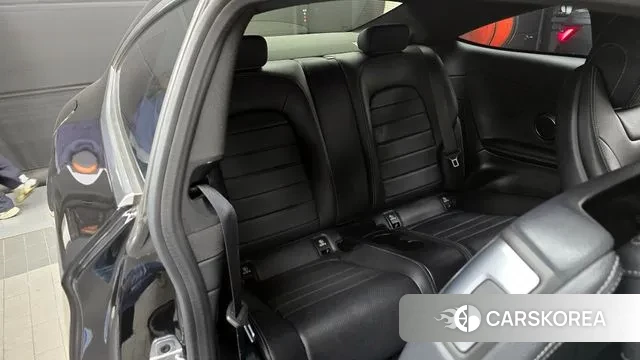 Mercedes-Benz C-Class W205 2019 Черный из Кореи, фото 3