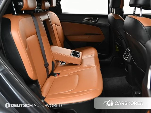 Kia Sportage 5th Generation Hybrid 2023 Серый из Кореи, фото 3