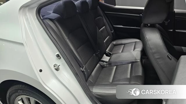 Hyundai The New Avante AD 2019 Белый из Кореи, фото 3