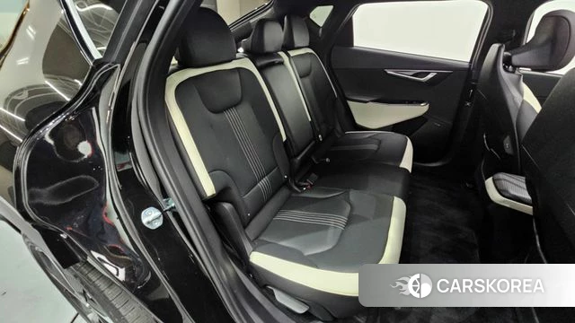 Kia EV6 2023 Черный из Кореи, фото 3