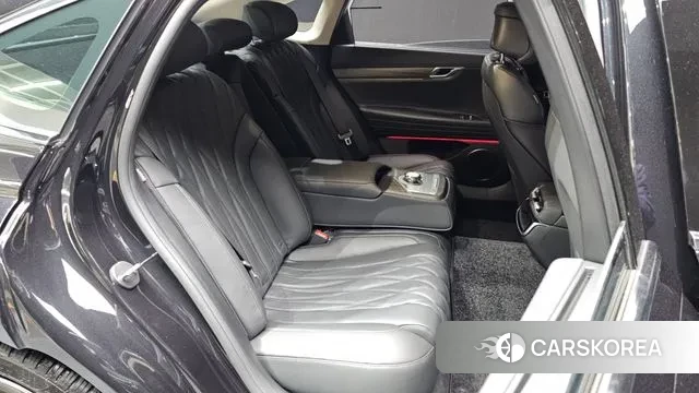 Genesis G80 (RG3) 2024 Черный из Кореи, фото 3