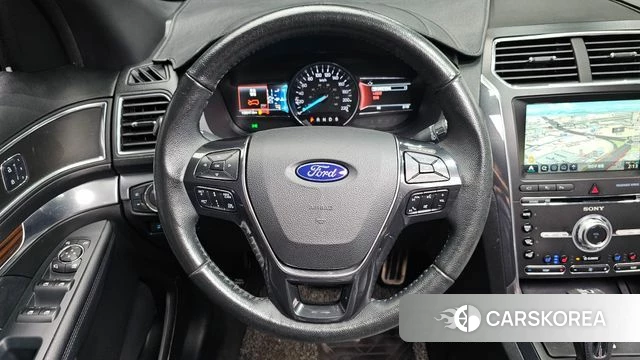 Ford Explorer 2018 Белый из Кореи, фото 3