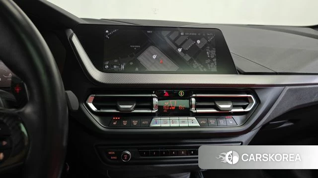 BMW 1 Series (F40) 2022 Белый из Кореи, фото 3