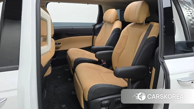 Kia Carnival 4th generation 2023 Белый из Кореи, фото 3