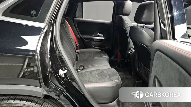 Mercedes-Benz GLA - Class H247 2021 Черный из Кореи, фото 3