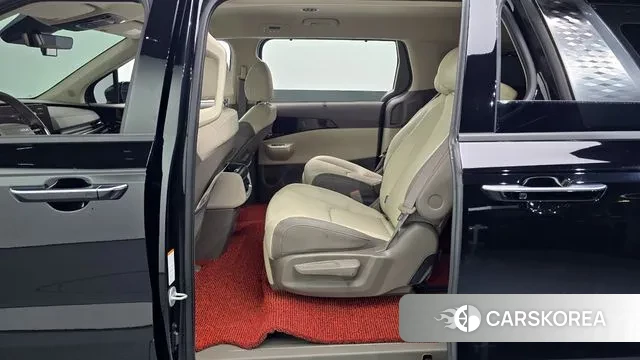 Kia The New Carnival 4th Generation 2025 Черный из Кореи, фото 3