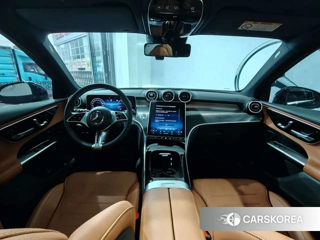 Mercedes-Benz GLC 2025 Черный из Китая, фото 3