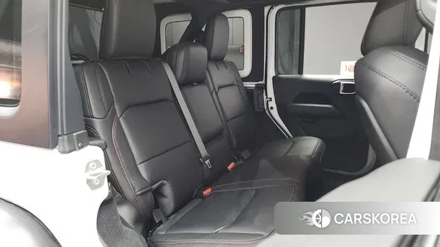 Jeep Wrangler (JL) 2024 Белый из Кореи, фото 3