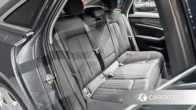 Audi A6 (C8) 2021 Серый из Кореи, фото 3